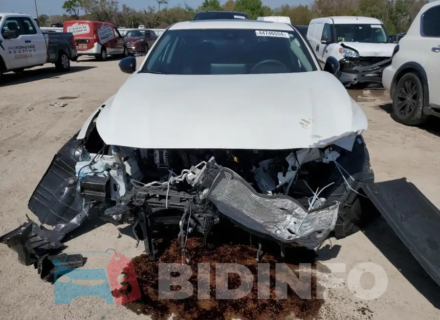 1N4BL4CV1PN303872 Photo# 5