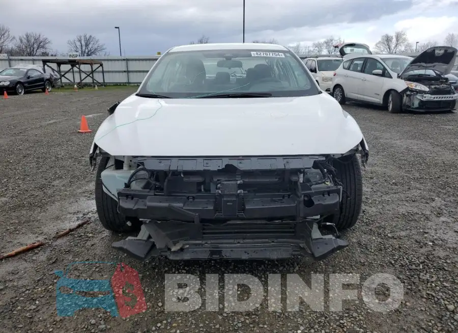 3N1AB8CV2MY317118 Photo# 5