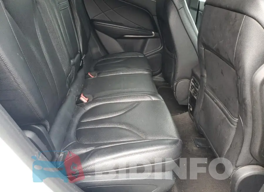 5LMCJ2A90FUJ42037 Photo# 10