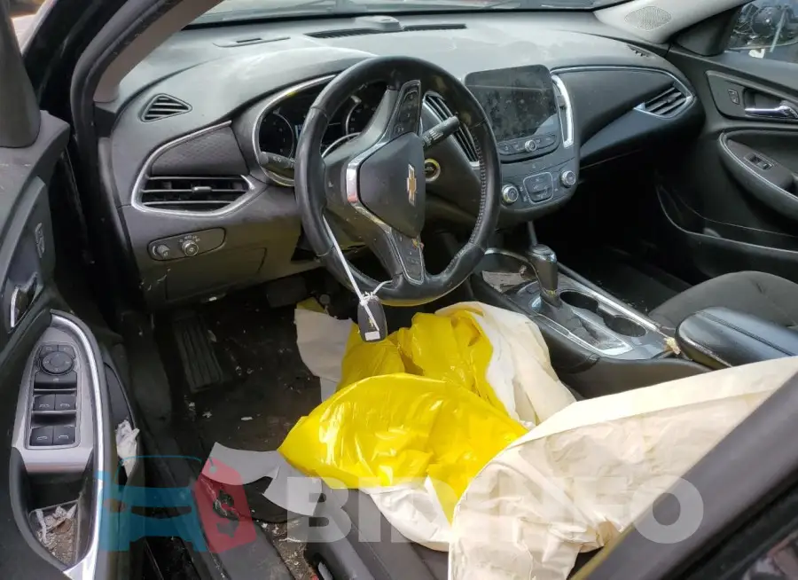 1G1ZD5ST5JF268016 Photo# 8