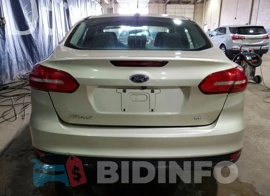 1FADP3F24HL283509 Photo# 6