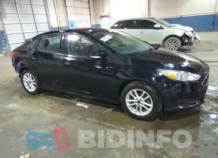 1FADP3F27GL404158 Photo# 4