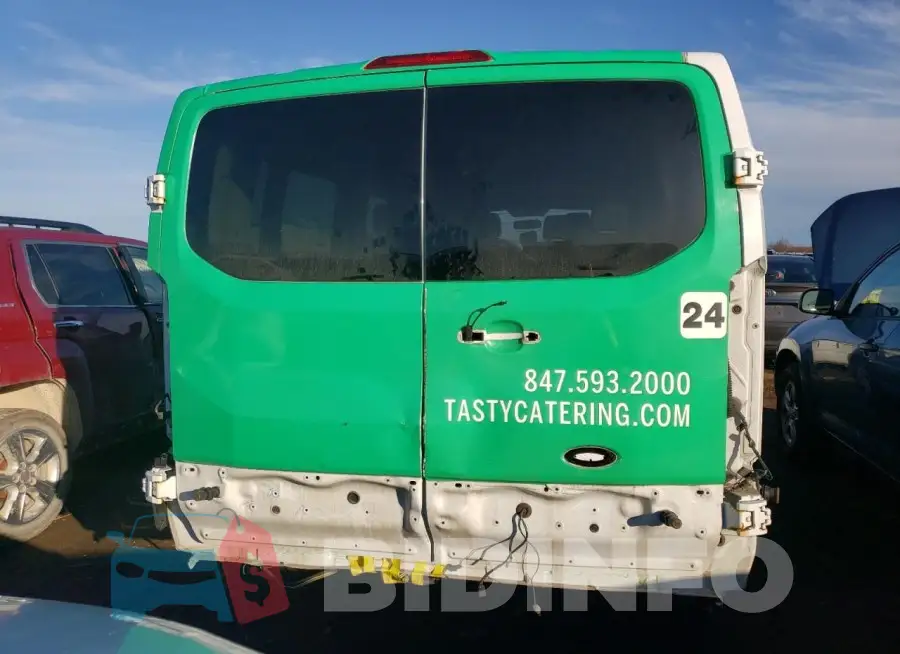 1FBZX2YM3FKB18227 Photo# 6