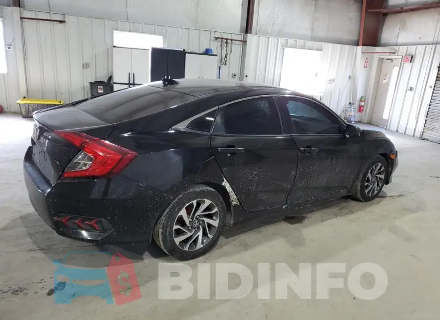 19XFC2F74HE017033 Photo# 3