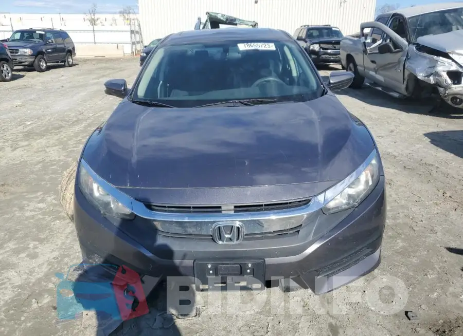 19XFC2F77GE055466 Photo# 5