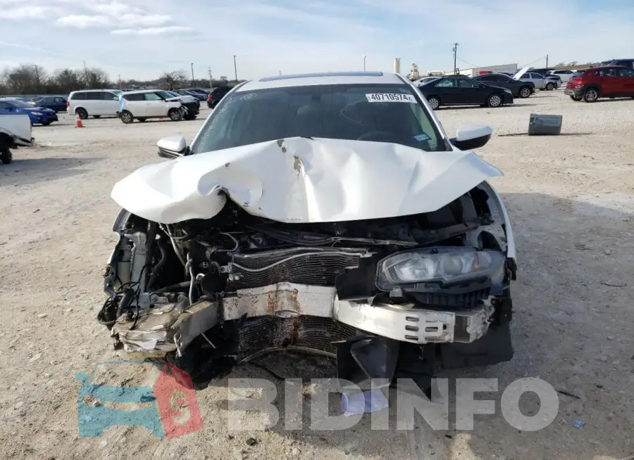 19XFC2F79HE051730 Photo# 5