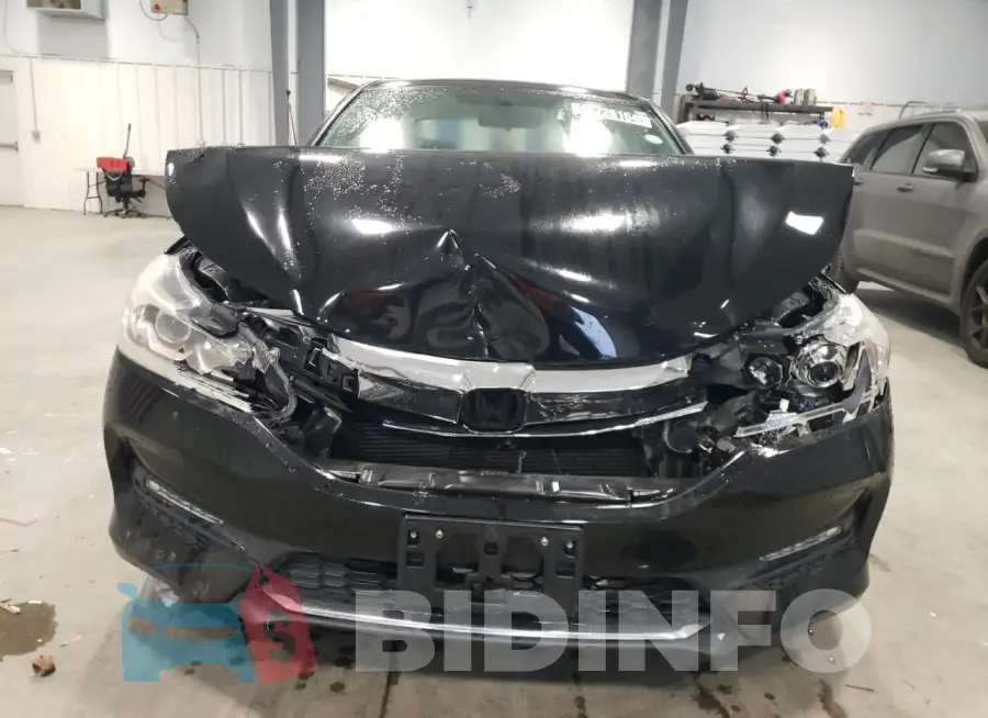 1HGCR2F73HA164630 Photo# 5