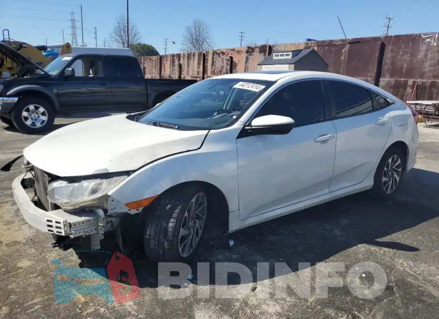 2HGFC2F71GH575538 Photo# 1