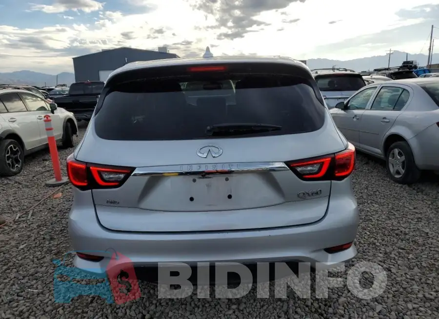 5N1DL0MM3KC558282 Photo# 6