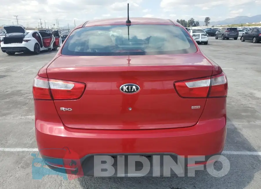 KNADM4A33F6511131 Photo# 6