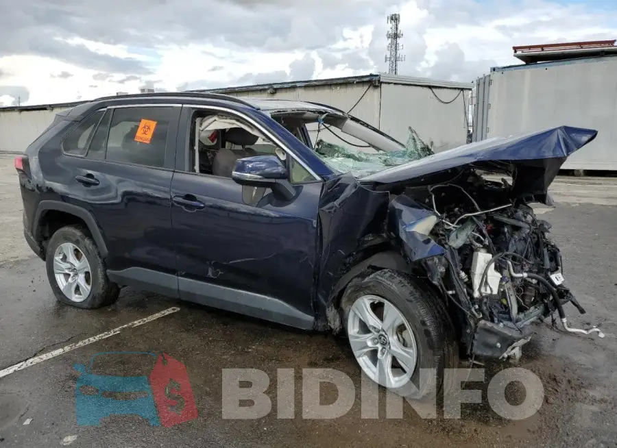 2T3P1RFV8KC015395 Photo# 4