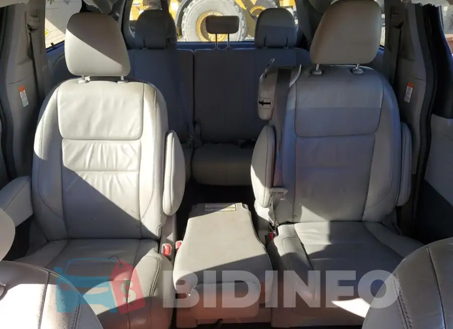 5TDYZ3DC9HS826398 Photo# 10