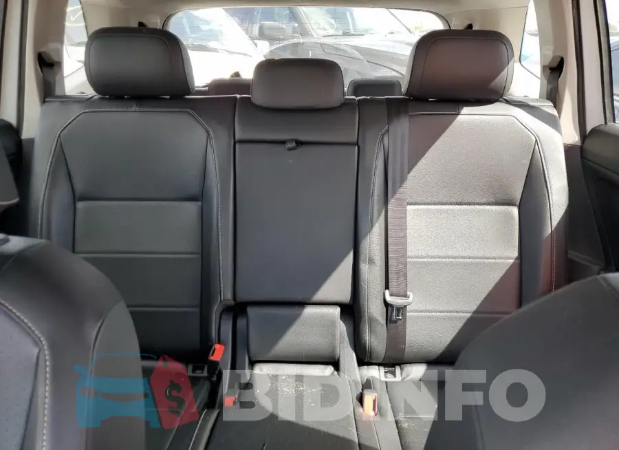 3VV3B7AXXMM107282 Photo# 10