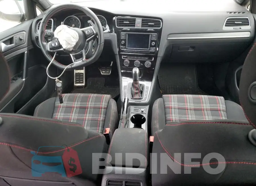 3VW6T7AU0LM006388 Photo# 8