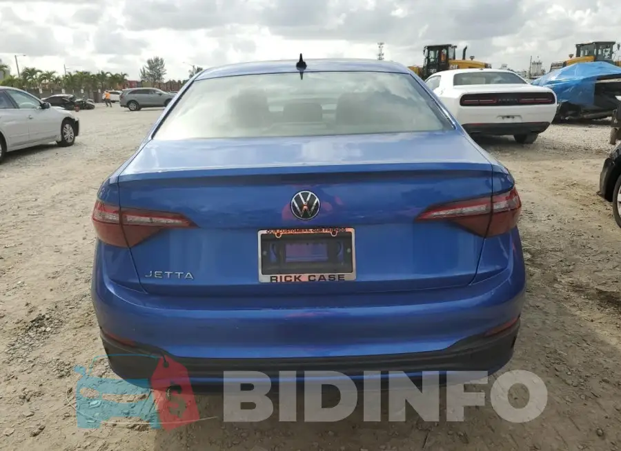 3VWCM7BU9NM004818 Photo# 6