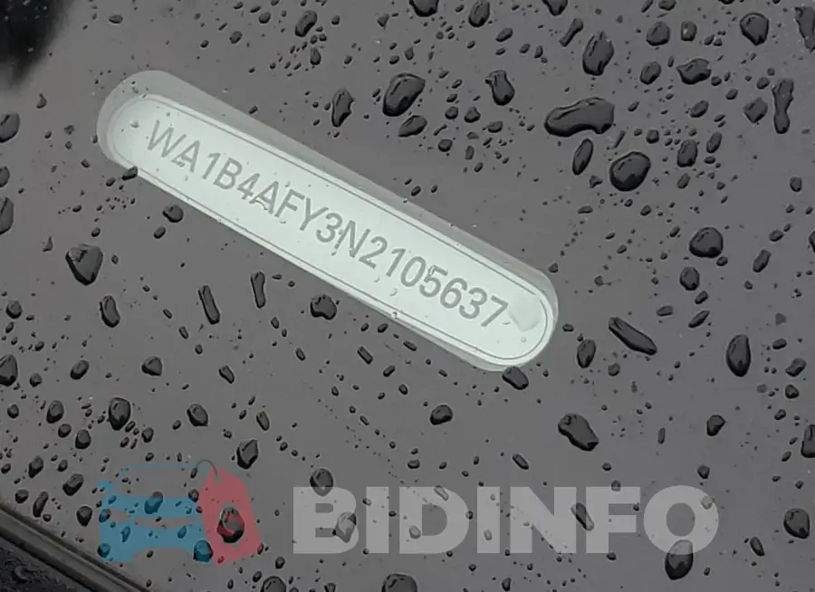 WA1B4AFY3N2105637 Photo# 13
