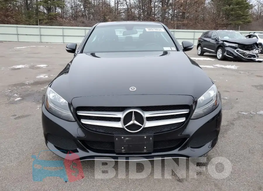 55SWF4KB6JU281589 Photo# 5