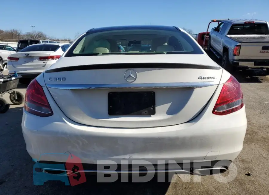 WDDWF4KB9GR150621 Photo# 6