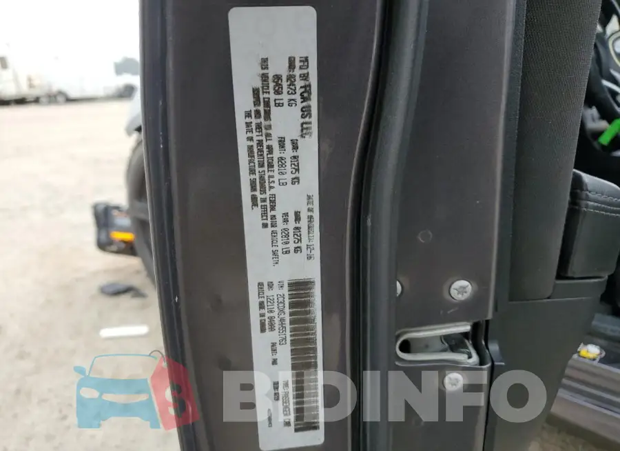 2C3CDXGJ4HH551763 Photo# 13