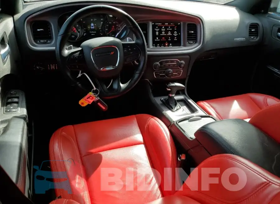 2C3CDXHG8MH656173 Photo# 8