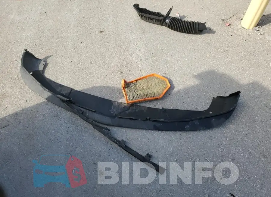 2C3CDZAG4HH649006 Photo# 12