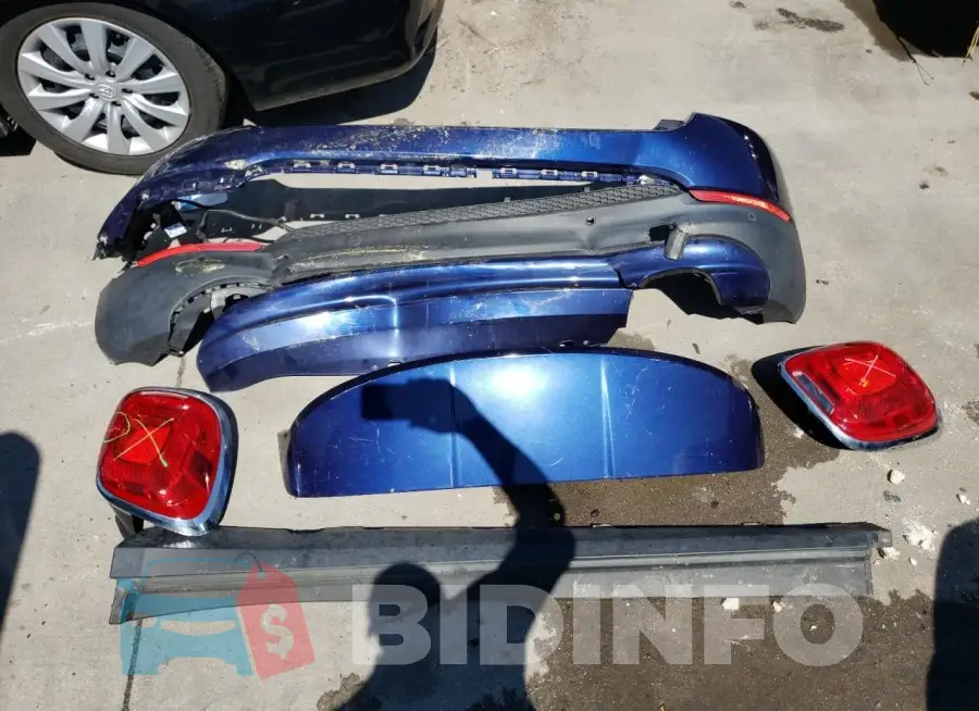 ZFBCFXBT8GP353442 Photo# 12