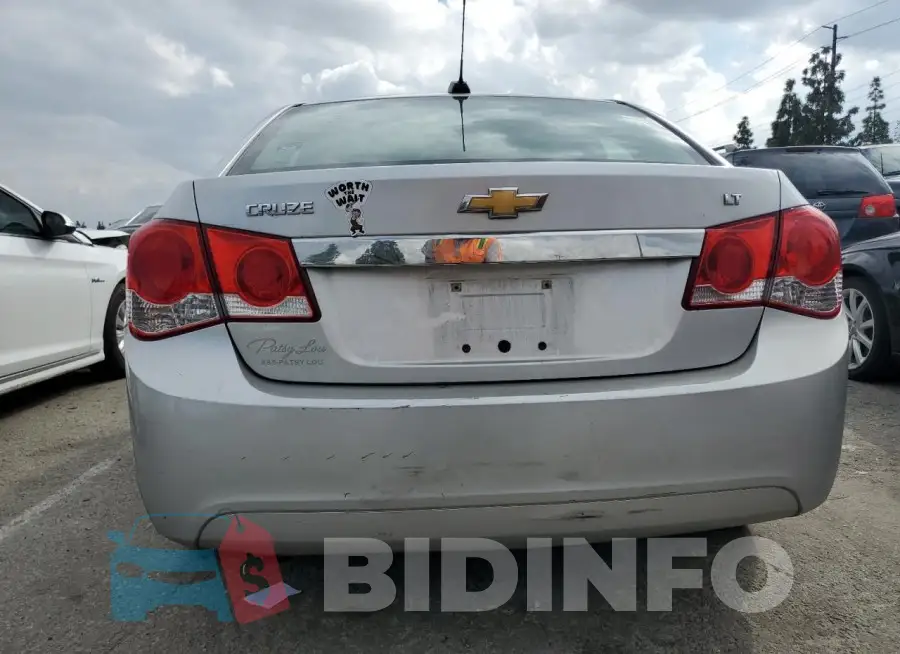 1G1PE5SBXF7140271 Photo# 6