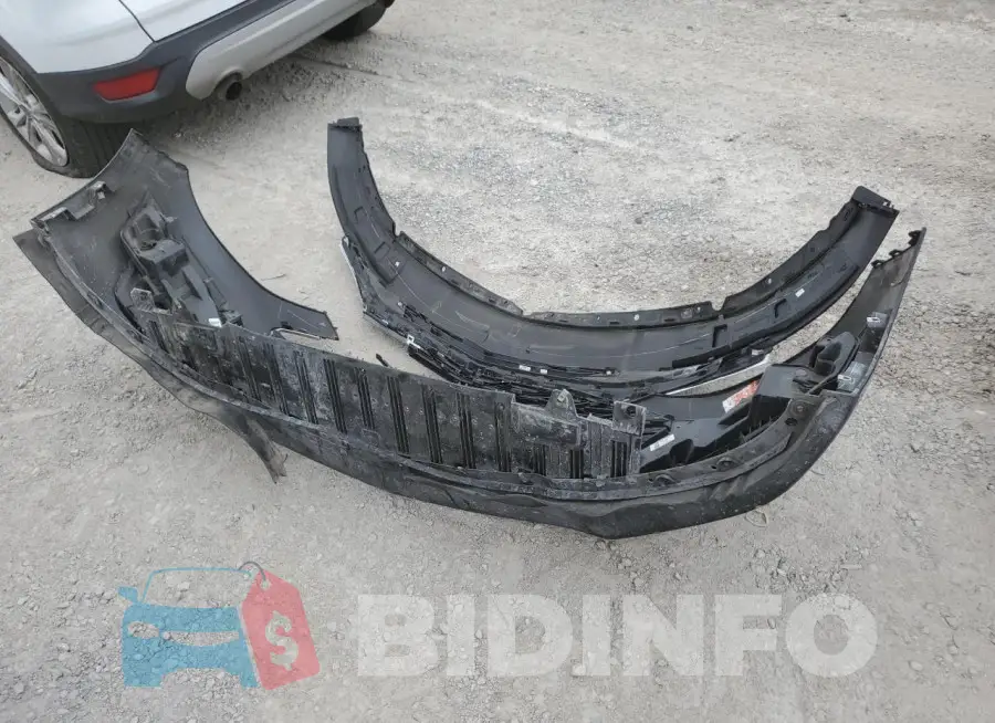 1G1ZB5ST3KF142809 Photo# 12