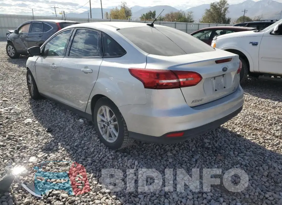 1FADP3F26GL276768 Photo# 2