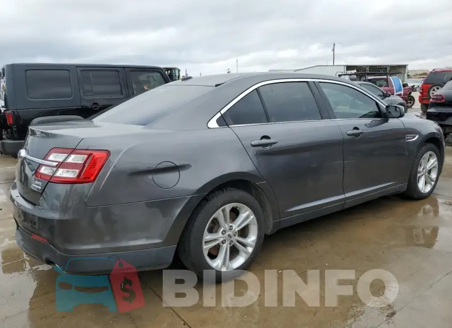1FAHP2E86FG135272 Photo# 3