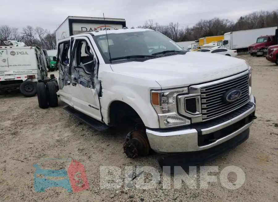 1FT8W3DT1NEG36024 Photo# 4