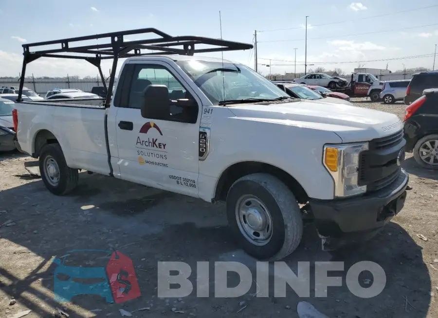 1FTBF2A66HEF20496 Photo# 4