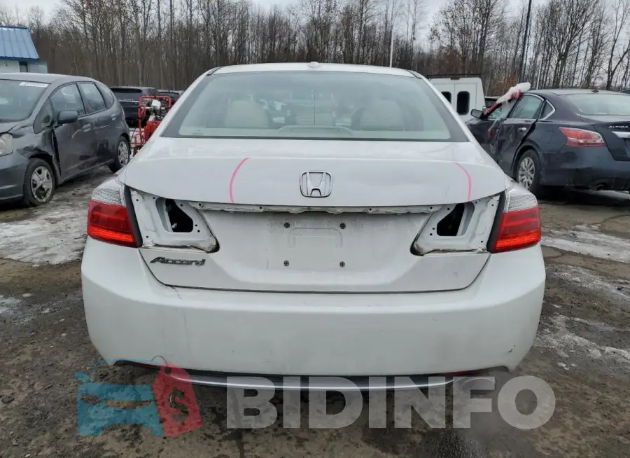 1HGCR2F83FA209622 Photo# 6