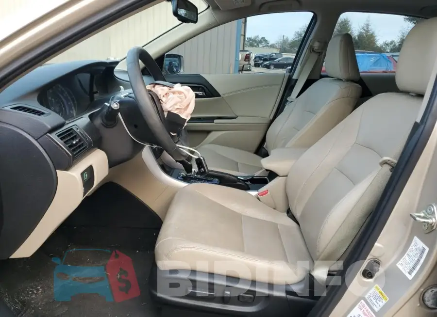 1HGCR3F85FA026132 Photo# 7