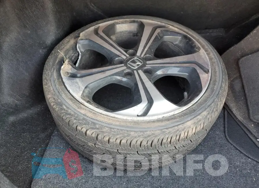 2HGFB6E52FH701866 Photo# 12