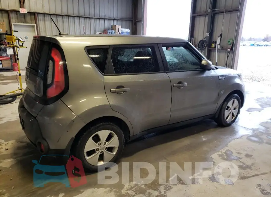 KNDJN2A2XF7189323 Photo# 3