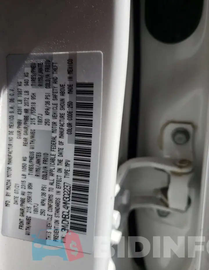 3MVDMBCL4MM302237 Photo# 13