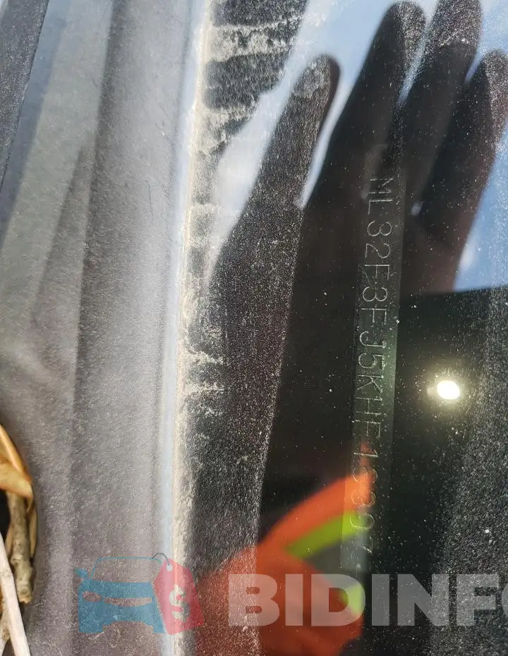 ML32F3FJ5KHF16907 Photo# 12