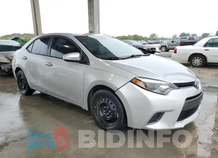 2T1BURHE6FC420135 Photo# 4