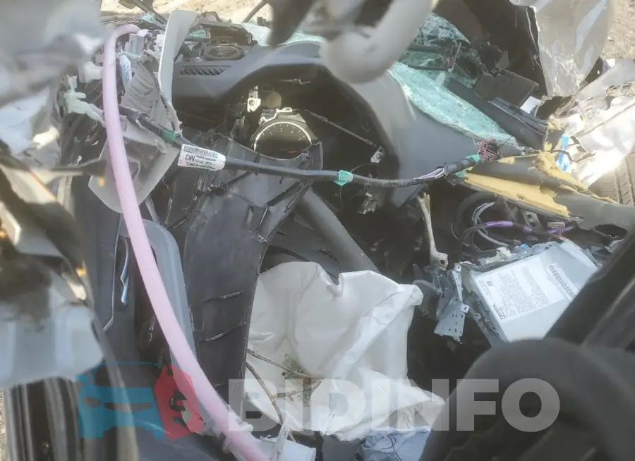 JTMW1RFV0KD014538 Photo# 9