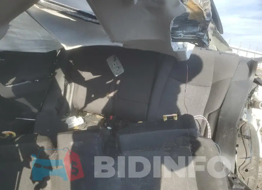 JTMW1RFV0KD014538 Photo# 10