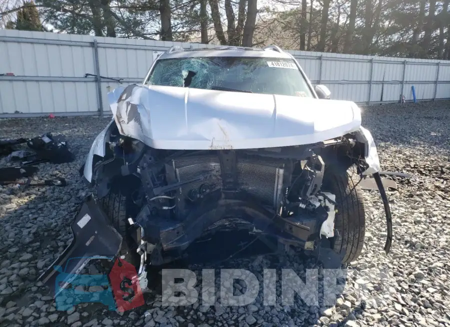 1V2MR2CA6JC521665 Photo# 5
