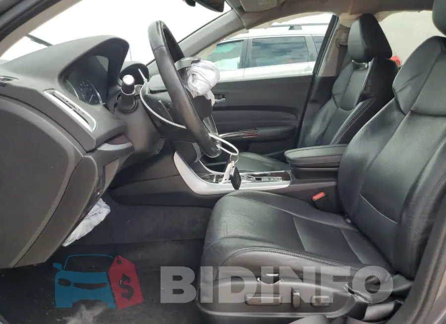 19UUB3F55HA002740 Photo# 7