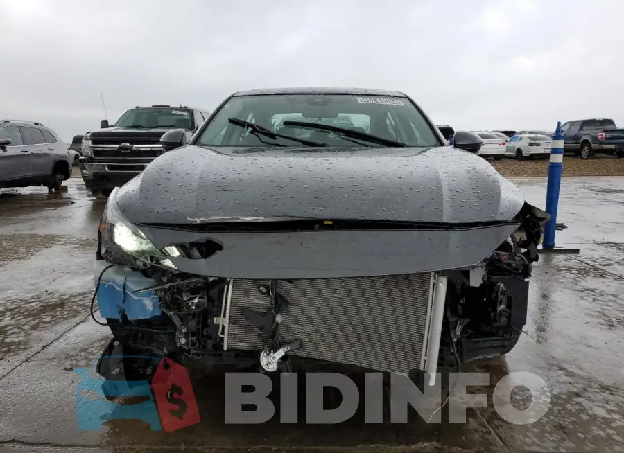 1N4BL4BV4PN386750 Photo# 5
