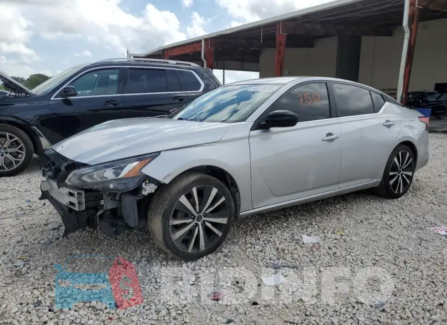 1N4BL4CV2LC208632 Photo# 1