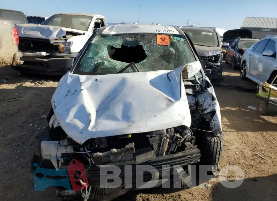3N1CP5BV4PL511502 Photo# 5