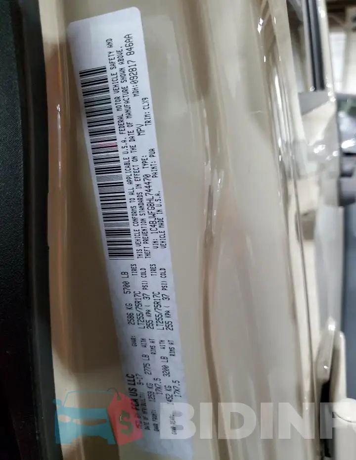 1C4BJWFG8HL744470 Photo# 13
