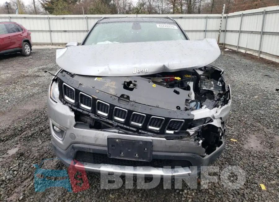 3C4NJDCB9LT242963 Photo# 5