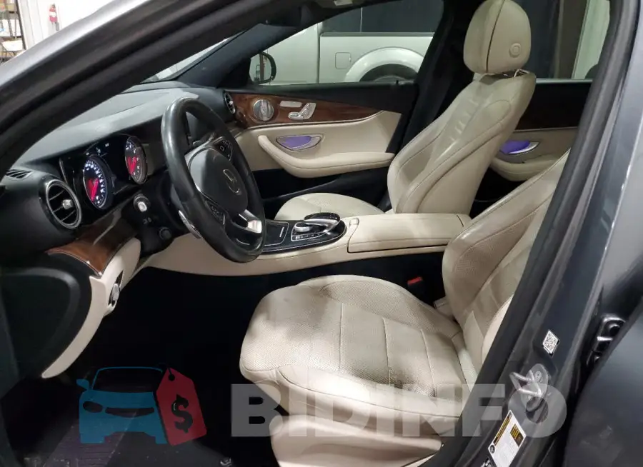 WDDZF4JB3HA066700 Photo# 7