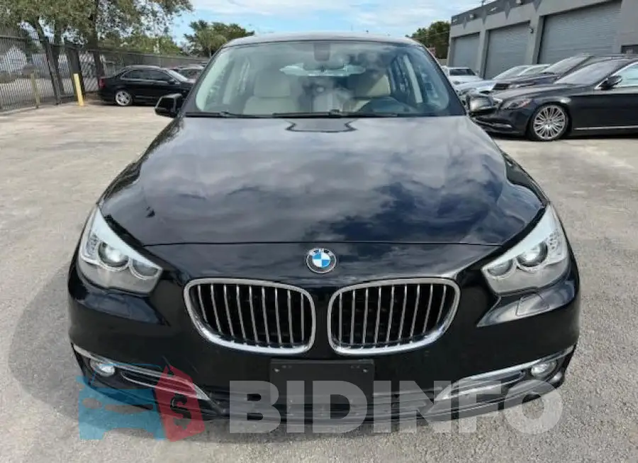 WBA5M4C50HD187007 Photo# 5